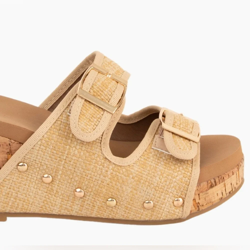 New! Colombia Comfort Raffia Natural Woven Buckle Cork Platform Sandal 3” Wedge
